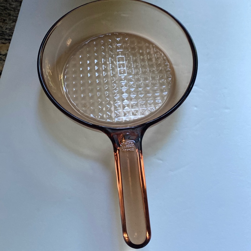 Corning Visions Amber Visions 7 Inch Skillet - Waffle bottom